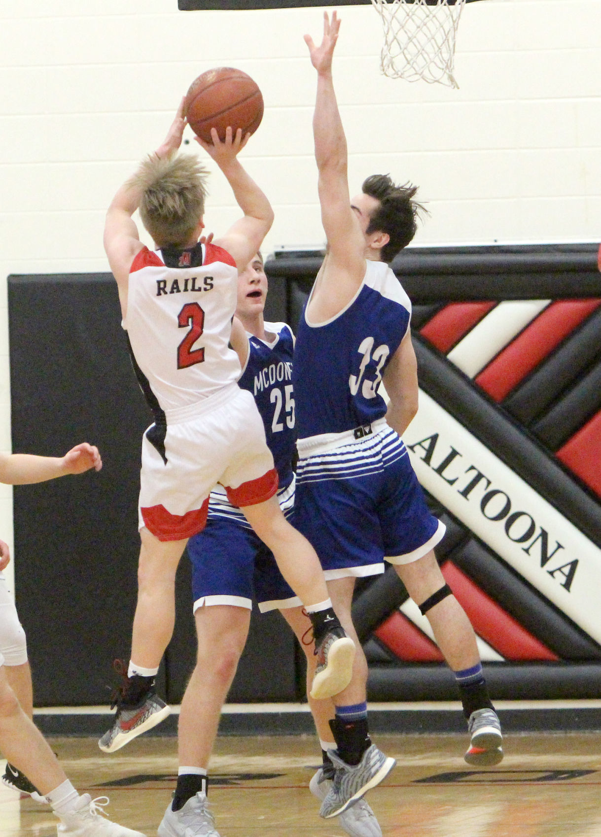 McDonell boys basketball at Altoona 2-13-20